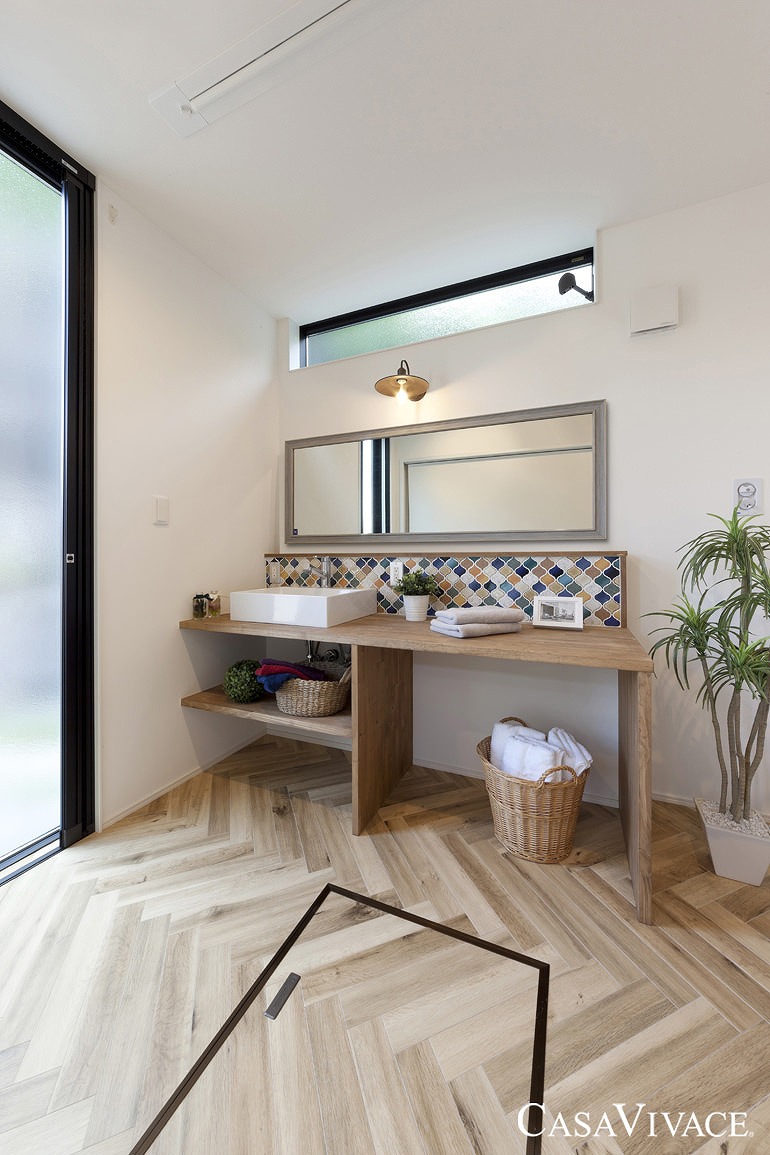 こだわりのアイテムに囲まれたネオ・ヴィンテージを楽しむ家