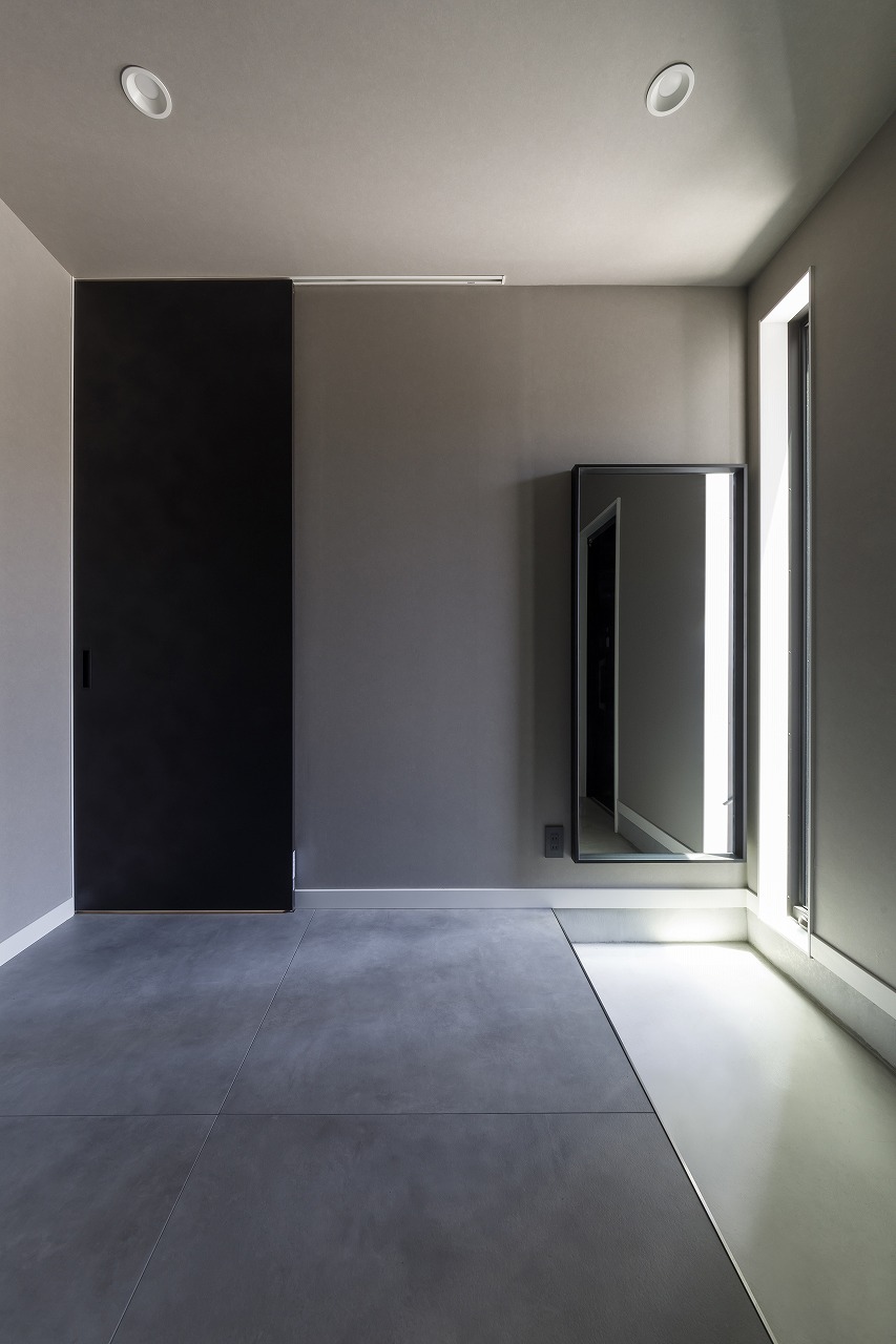 光を導くホテルライクな家